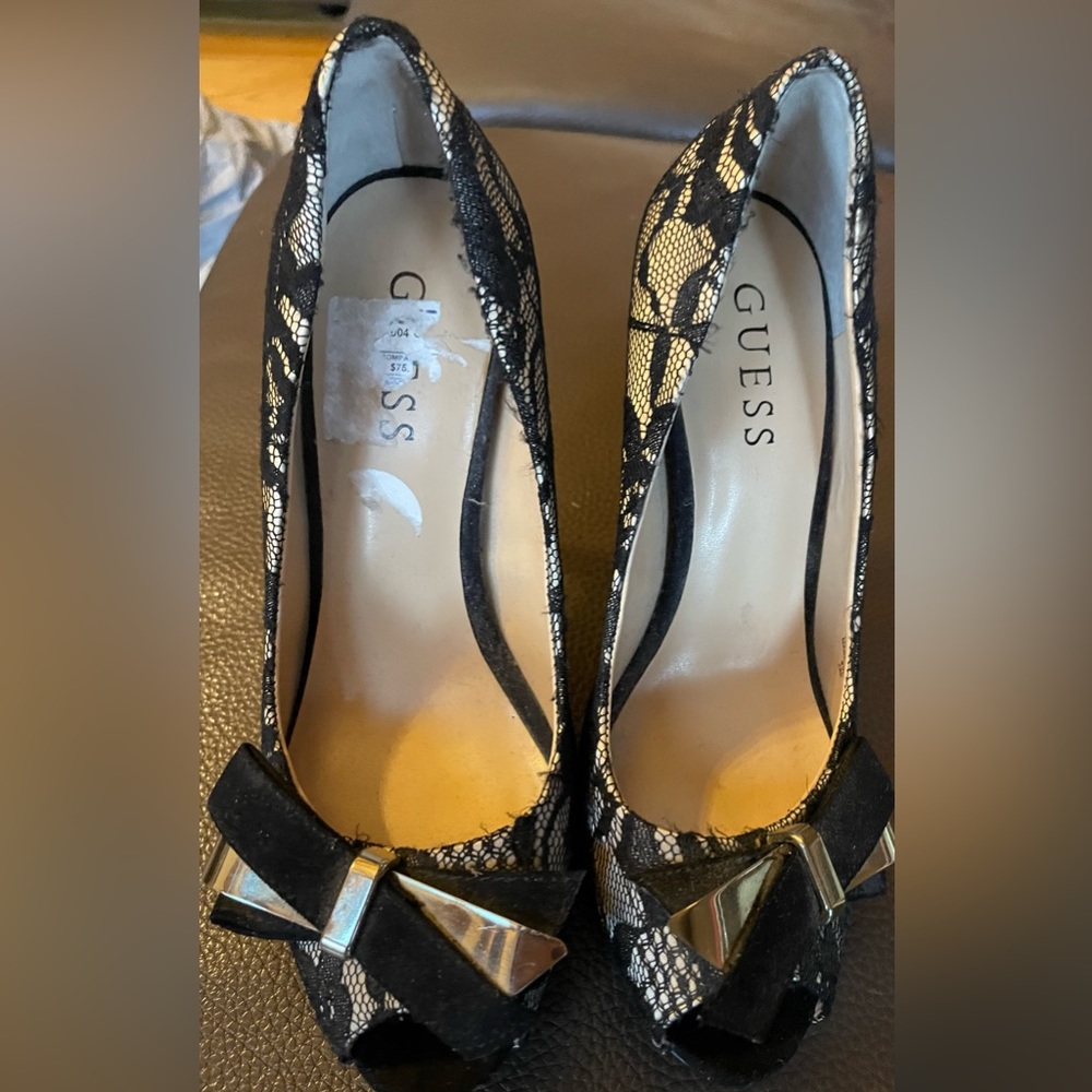 Guess shoes - Picture 2 of 6